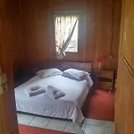 Ξενοδοχείο με διαμερίσματα Livadaki Village - δασικό χωριό λιβαδάκι Καρπενήσι