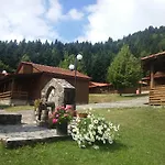 Livadaki Village - δασικό χωριό λιβαδάκι 3* Karpenisi