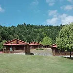 Livadaki Village - δασικό χωριό λιβαδάκι Ξενοδοχείο με διαμερίσματα Καρπενήσι
