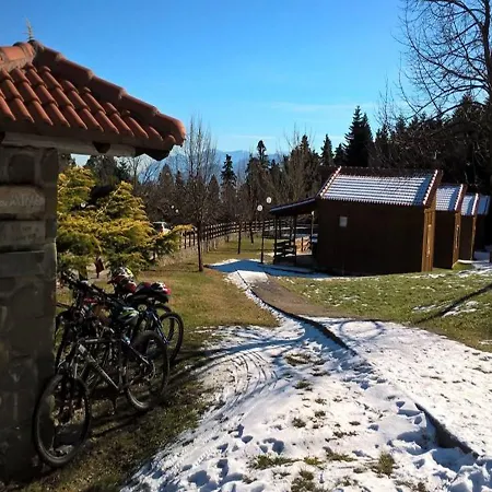 Aparthotel Livadaki Village