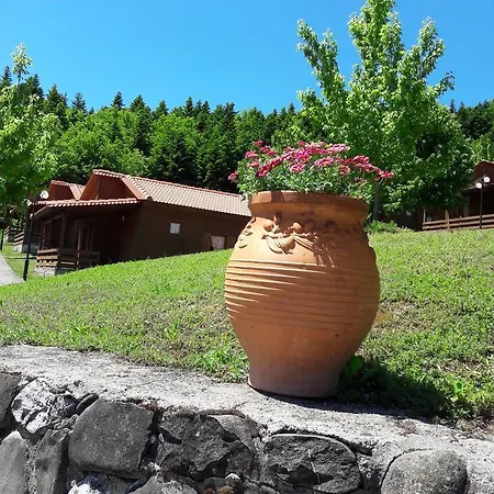 Apartmanhotel Livadaki Village - δασικό χωριό λιβαδάκι Karpeníszi