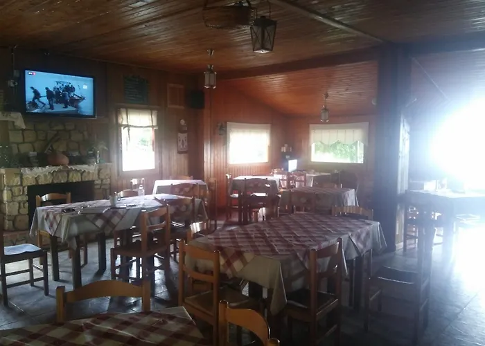 Livadaki Village Ξενοδοχείο με διαμερίσματα Megali Kapsi