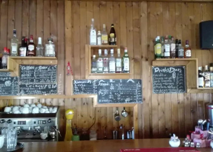 Livadaki Village Ξενοδοχείο με διαμερίσματα Megali Kapsi