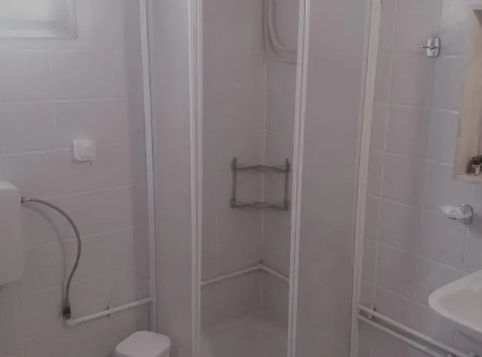 Livadaki Village Ξενοδοχείο με διαμερίσματα Megali Kapsi